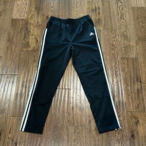 Girls Adidas black pants. Sz L.
